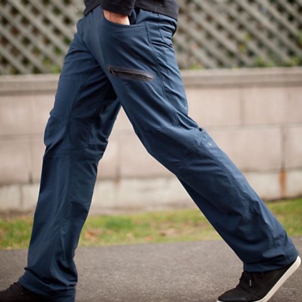 Lululemon men's seawall track pants